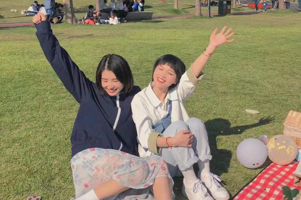 「📹复古DV 我在认真记录这个夏天🍃」#复古dv #老式dv #dv #camera #夏天的味道 #录像 #模糊 #复古 #vintage #retro #freetoedit